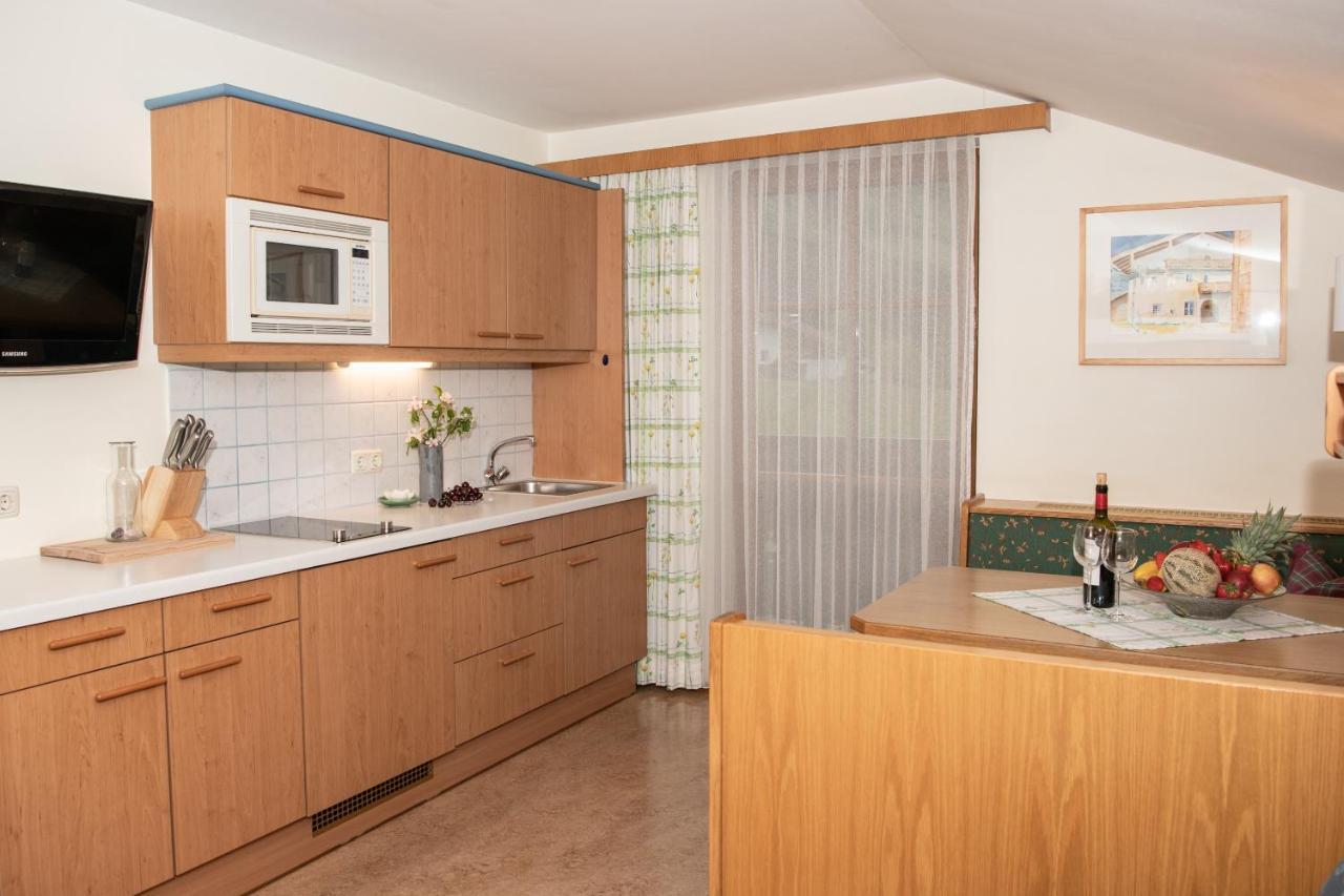 ראוריס Appartement-Pension Fahrnberggut מראה חיצוני תמונה