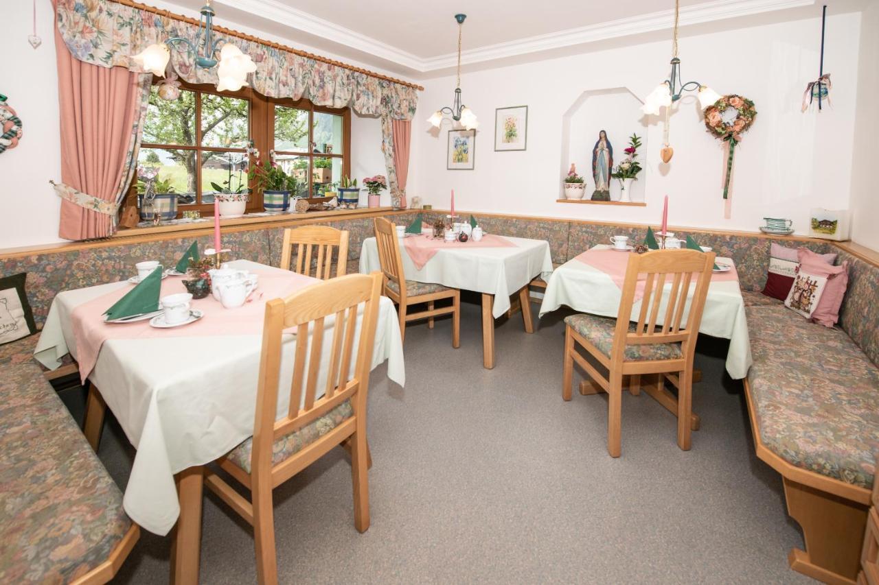 ראוריס Appartement-Pension Fahrnberggut מראה חיצוני תמונה